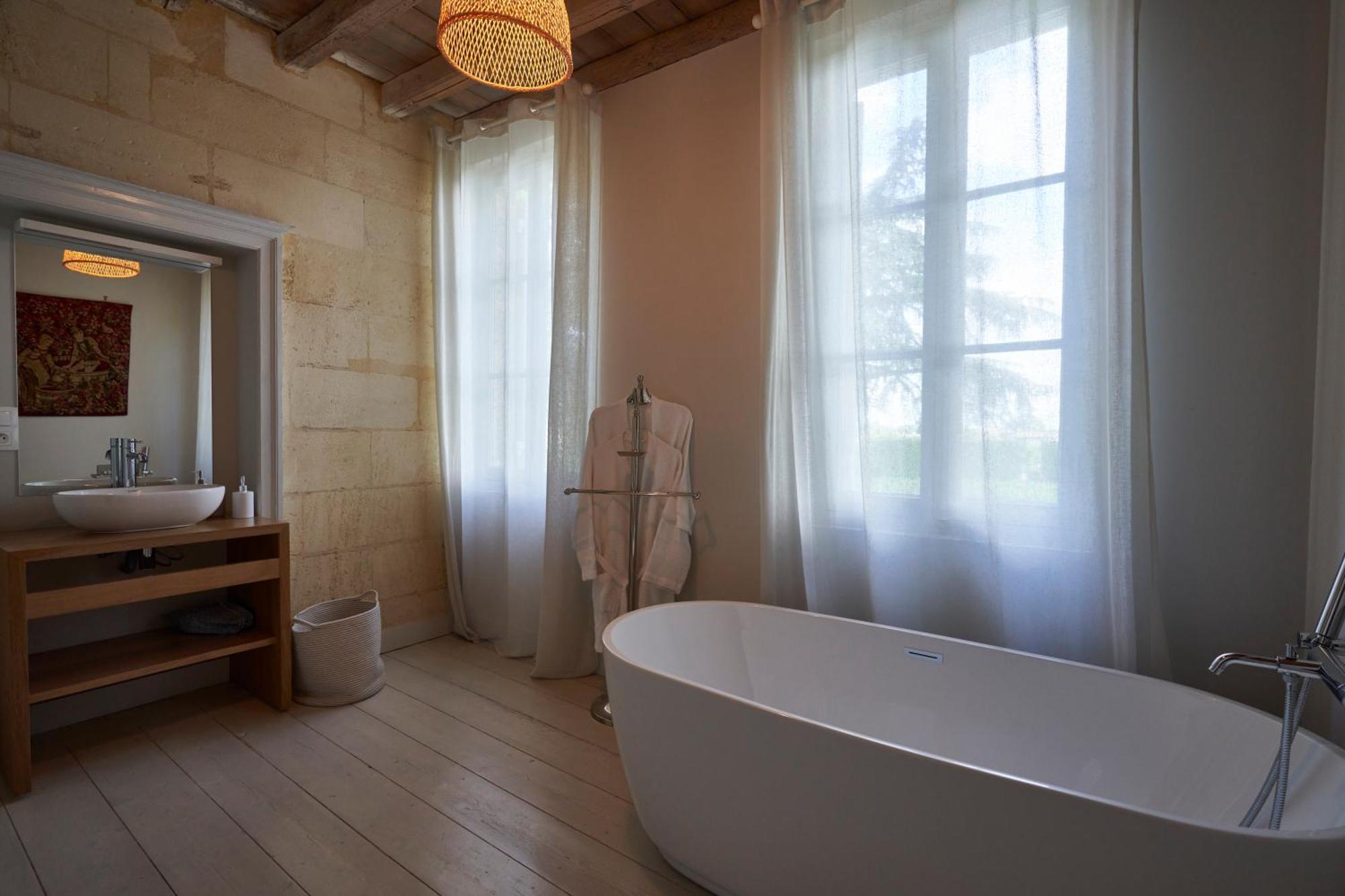 Chateau Bonalgue - Pomerol Libourne Exteriör bild